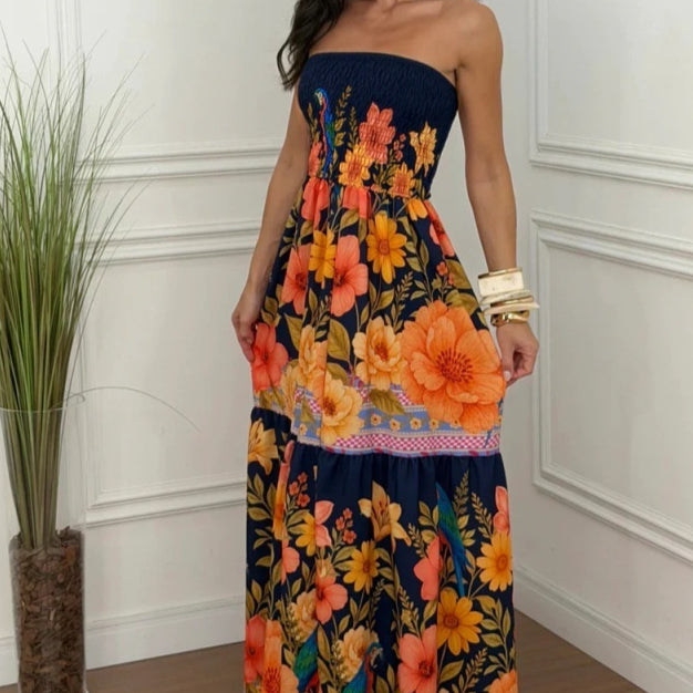 Maxikleid mit Blumen-Applikation – Bild 1 | LuxeStyle
