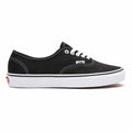 Schwarze Herren Sneaker: Zeitloser Style für jeden Anlass – LuxeStyle Schweiz