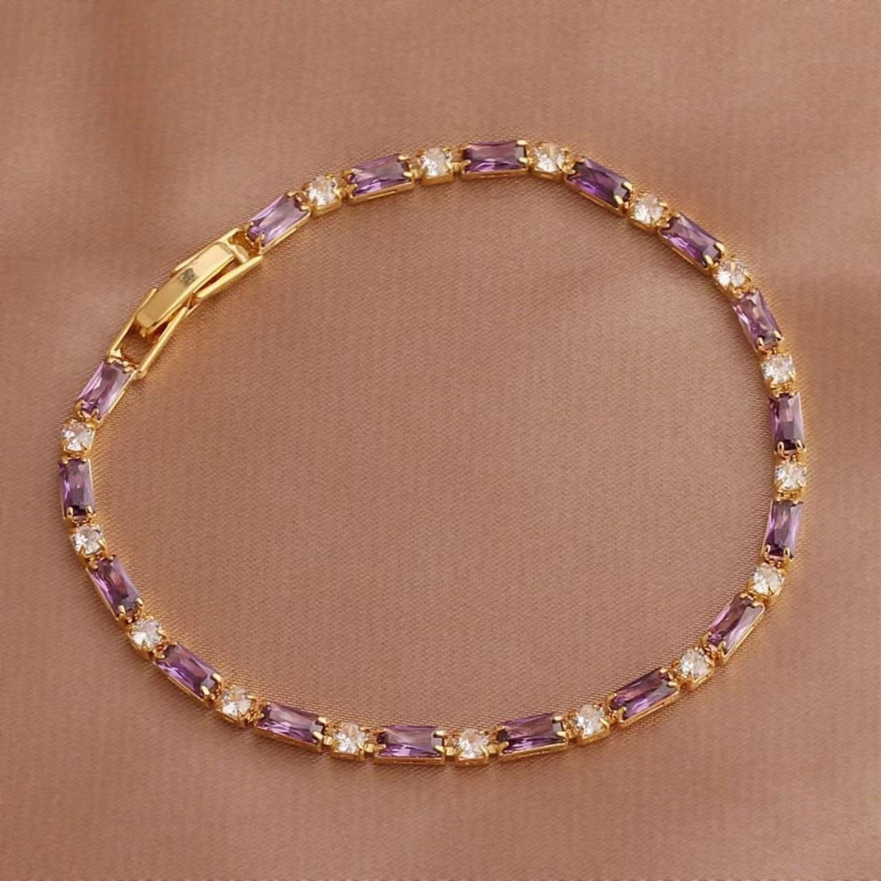 Armband mit violetten Zirkonia-Kristallen