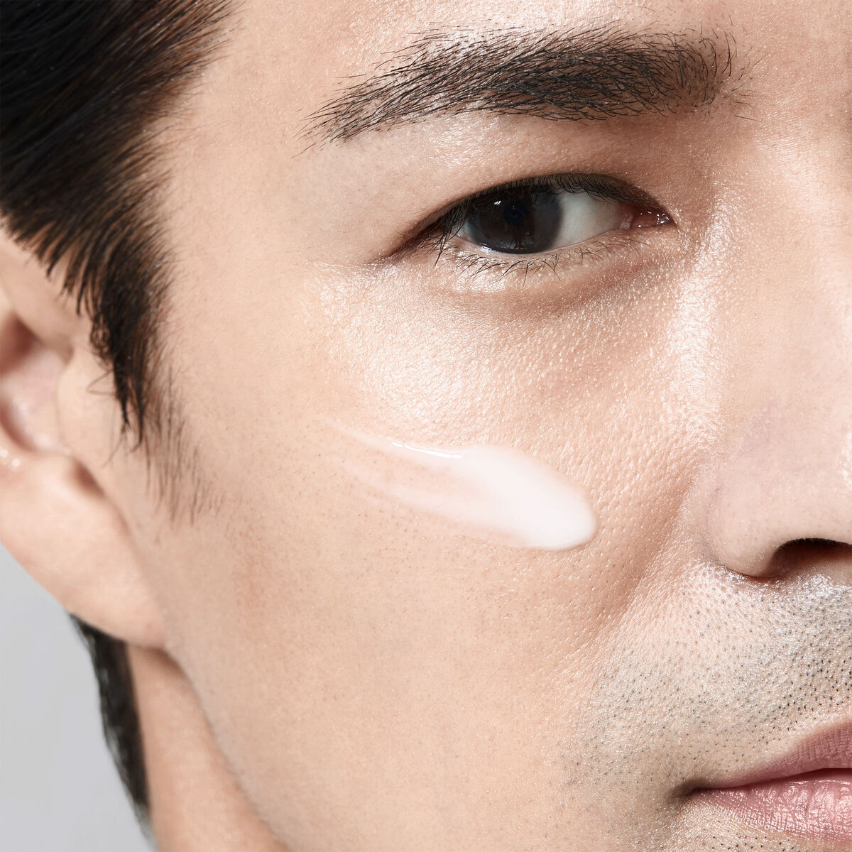 Feuchtigkeitsspendend Gesichtsbehandlung Shiseido Men Energizing Moist