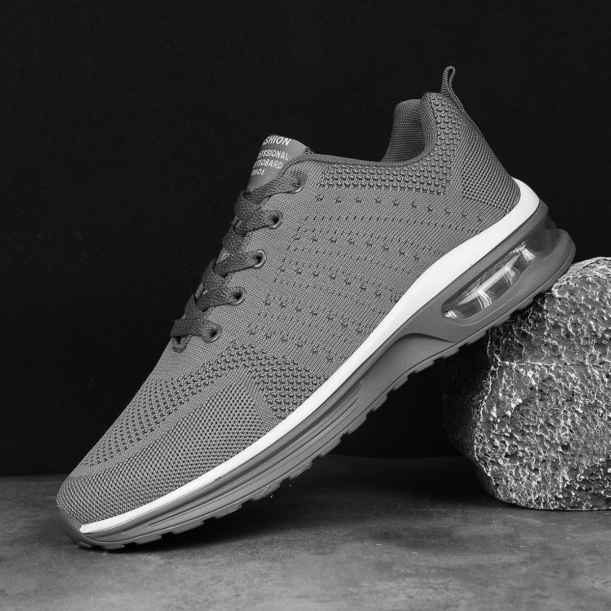 Leichte atmungsaktive Flyknit Laufschuhe – Bild 9 | LuxeStyle