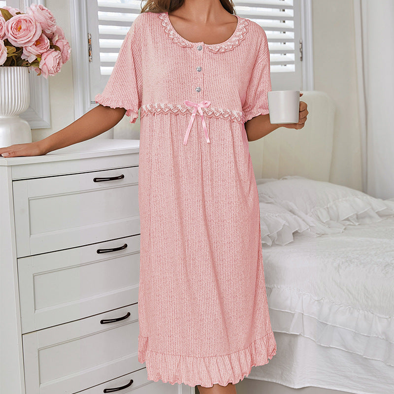 Minimalistisches Nachthemd & Loungewear – Bild 6 | LuxeStyle