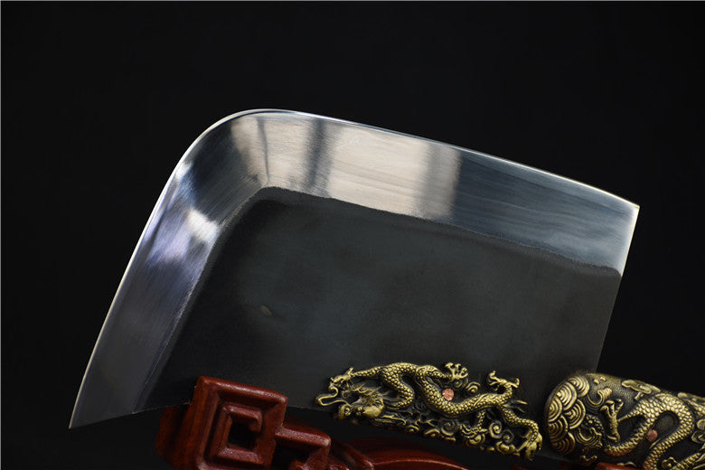 Drachen Nachfahre Knochenspalter – Bild 8 | LuxeStyle