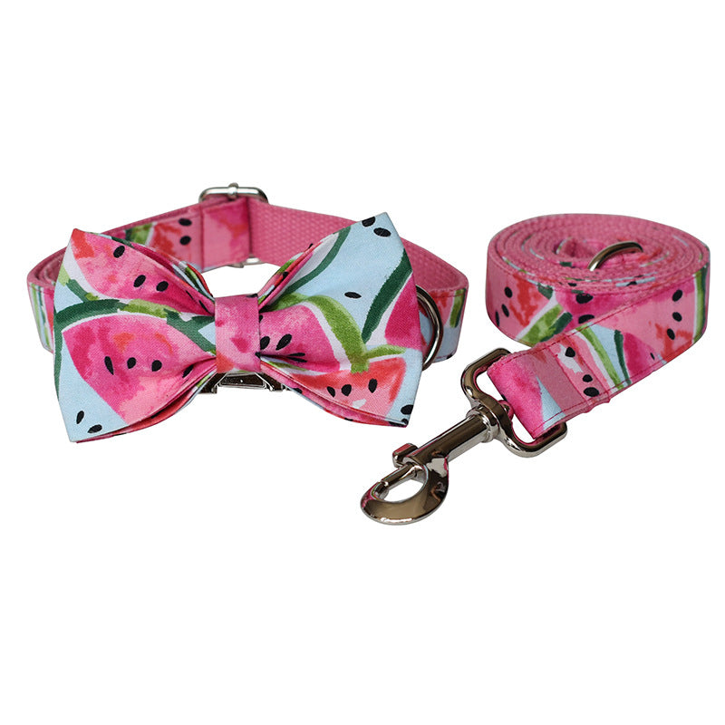 Hundehalsband und Leine im Blumenmuster | LuxeStyle