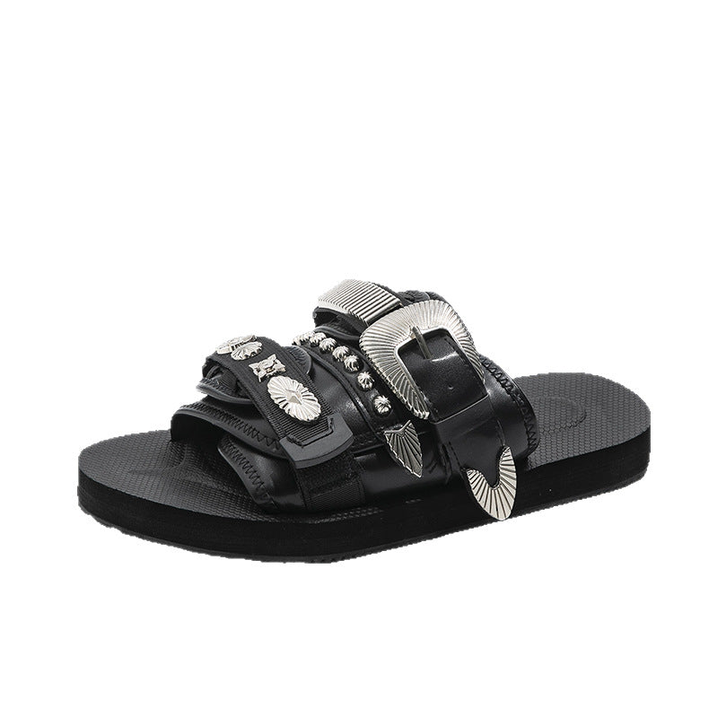 Leichte Outdoor-Slipper mit Nieten