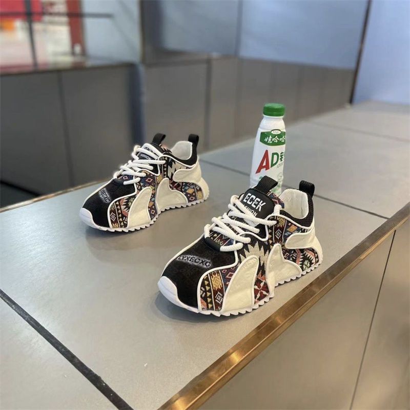 Freizeitschuhe im Karomuster für Herren – Bild 3 | LuxeStyle