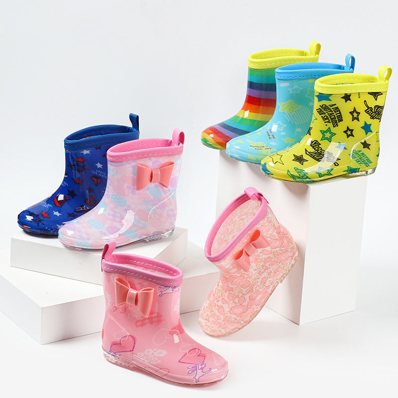 Kinder-Regenstiefel mit Cartoon-Motiven – Bild 7 | LuxeStyle