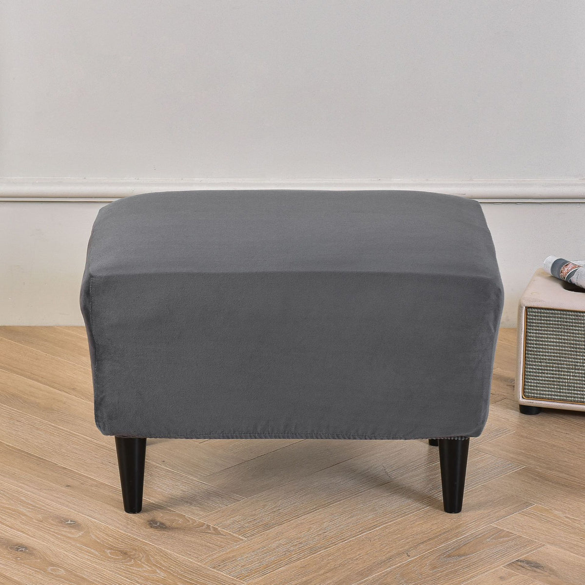 Weinrot-Schwarzes Sofaüberwurf – Bild 3 | LuxeStyle