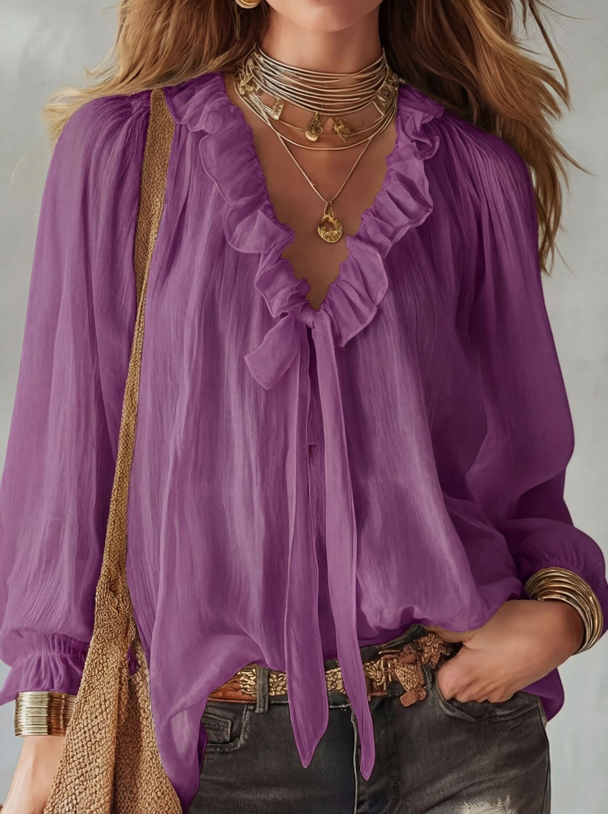 Lockeres V-Neck-Shirt – Bild 7 | LuxeStyle