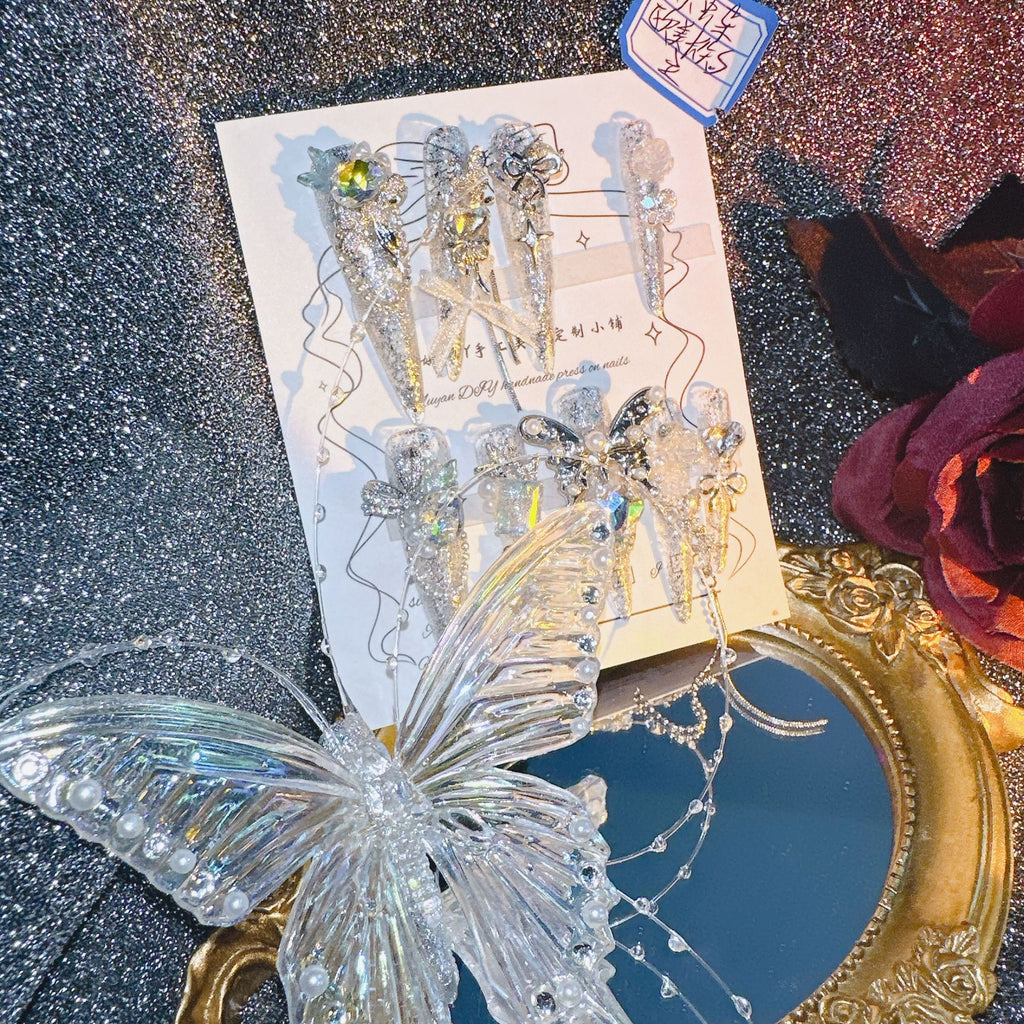 Handgemachte Schmetterlings-Kunstnägel, spitz
