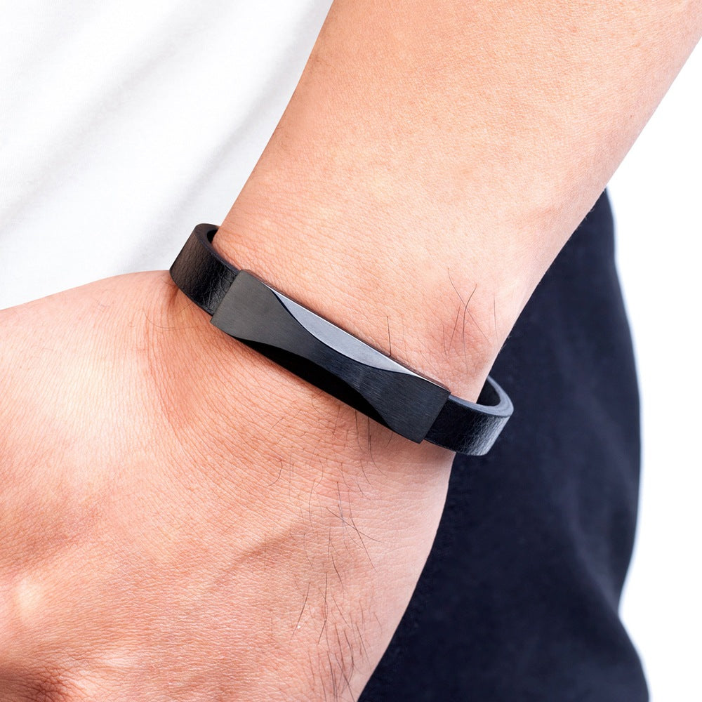 Herren-Lederarmband mit geometrischem Muster – Bild 7 | LuxeStyle