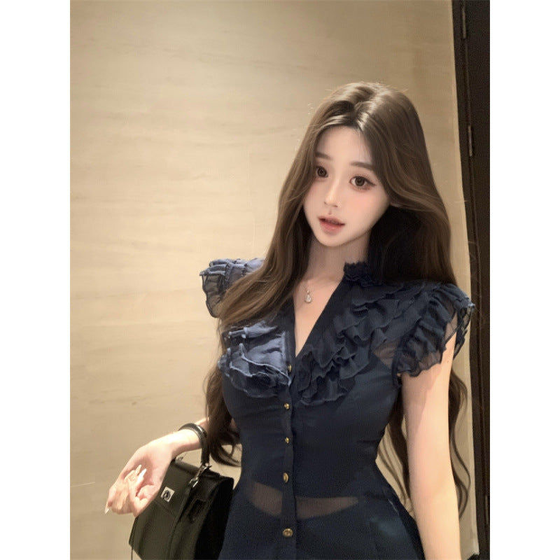 Chiffonbluse mit Rüschenkragen und Flügelärmeln – Bild 2 | LuxeStyle