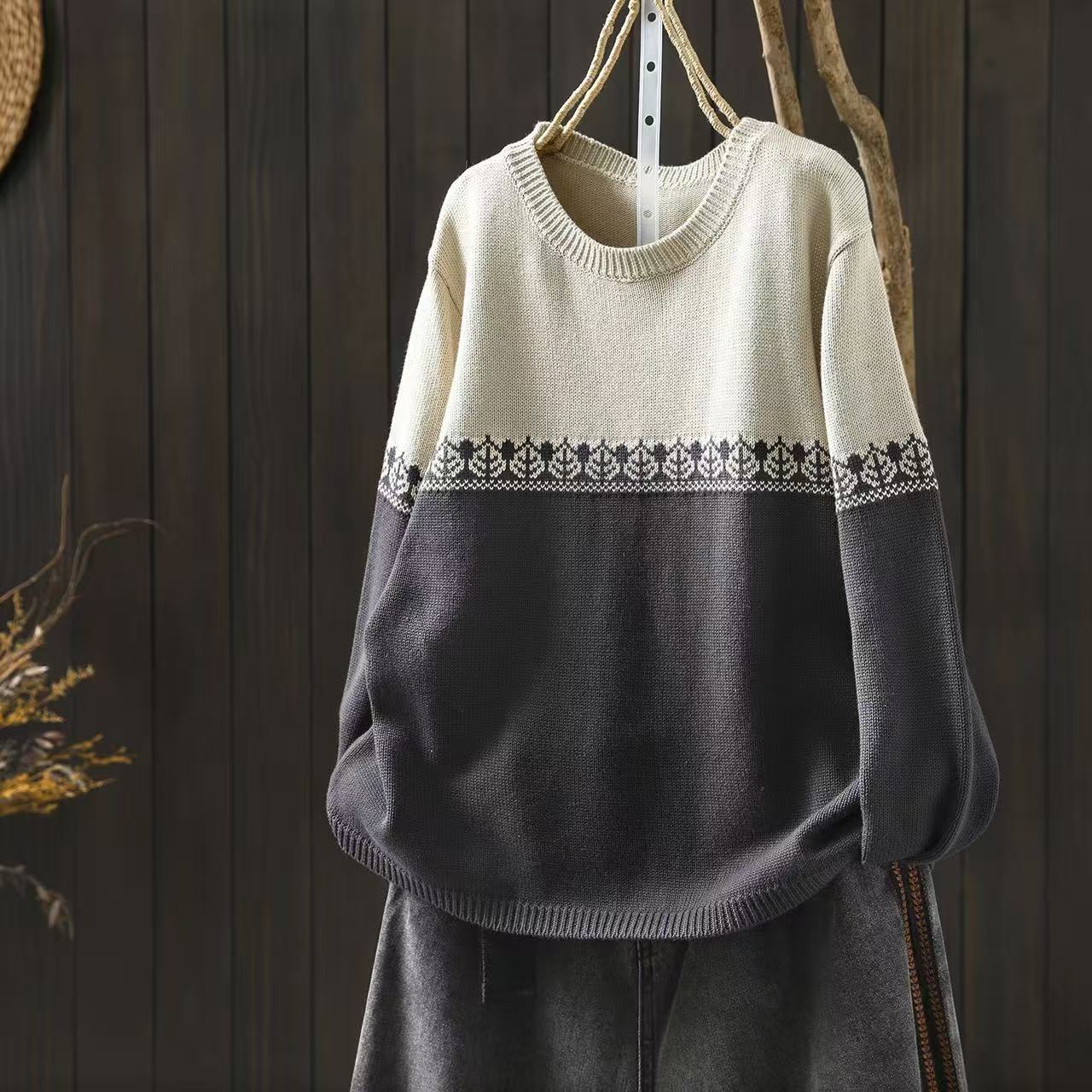 Baumwoll-Strickpullover im Preppy-Stil