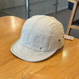 Farbe: Khaki