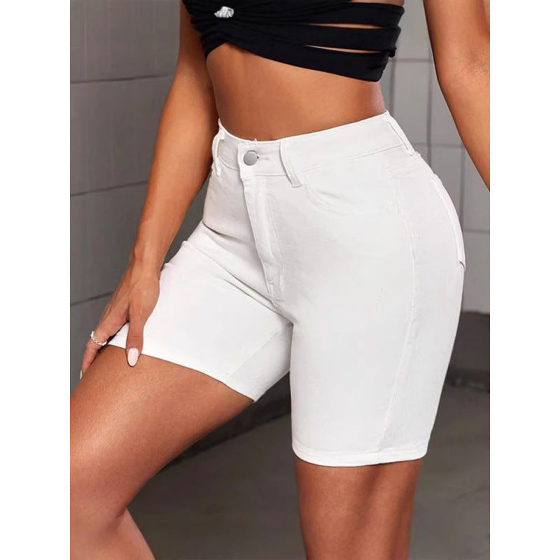 Hochgeschnittene Skinny-Shorts