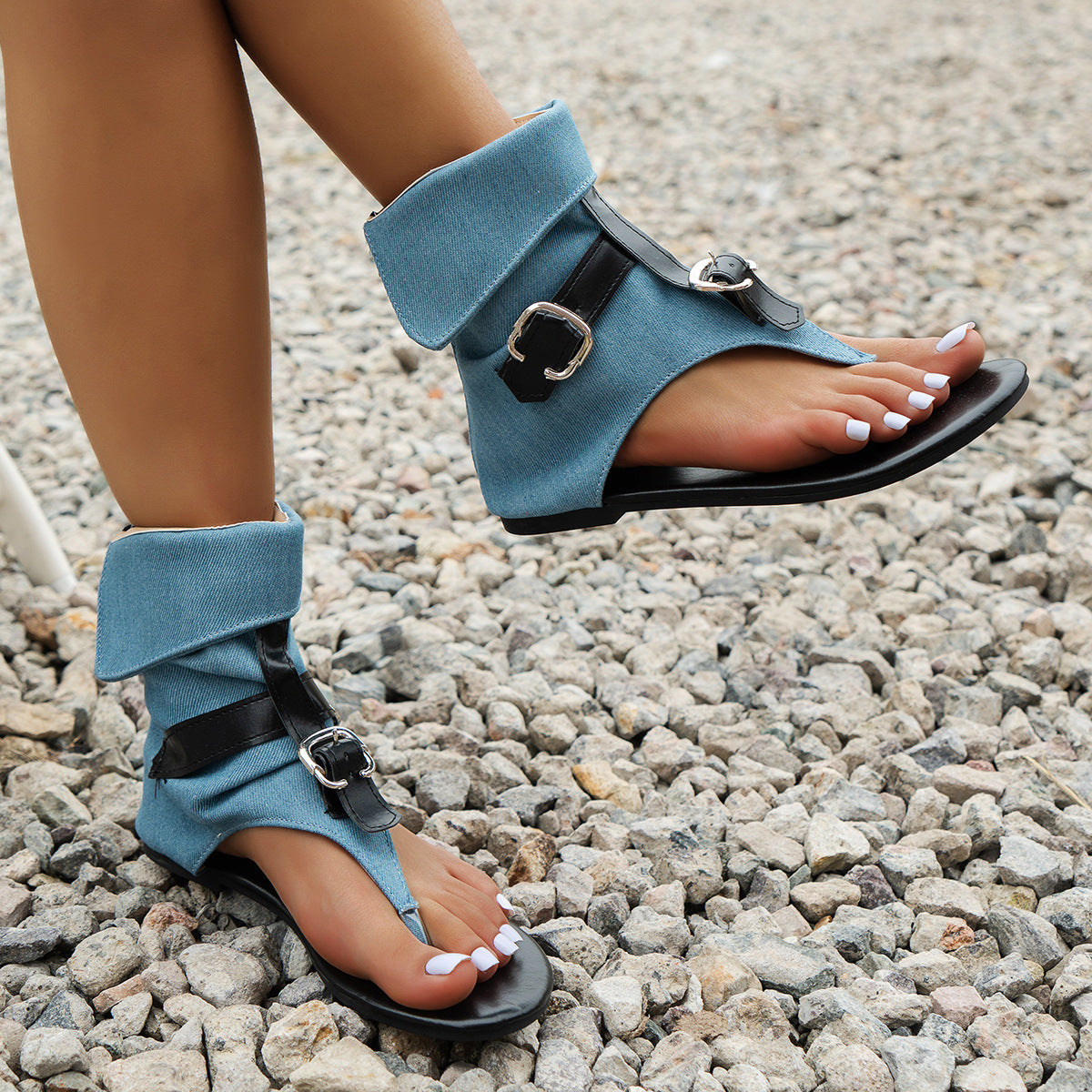 Flip Toe Sandalen im römischen Stil – Bild 7 | LuxeStyle
