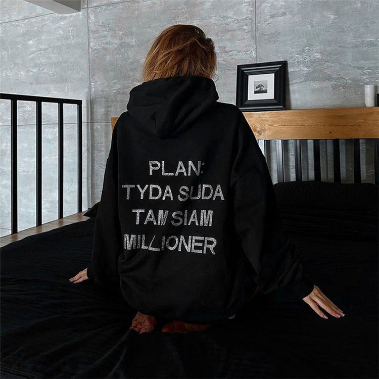 Kapuzenpullover im Streetwear-Stil für Damen