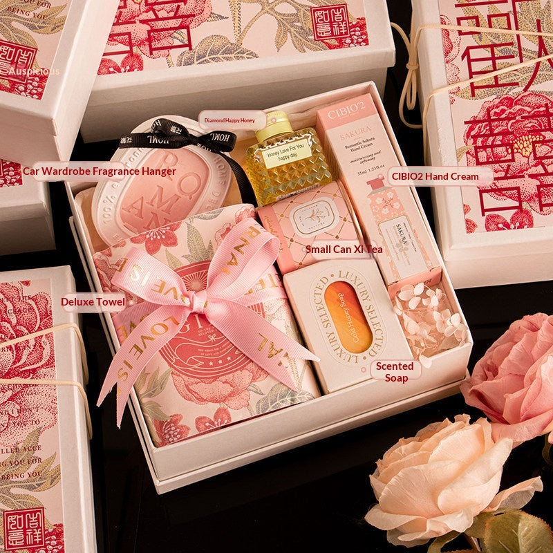 Handgemachte Geschenkbox für Hochzeitsgeschenke