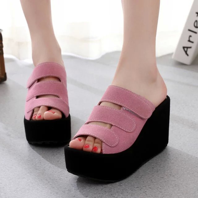 Keilsandalen mit Klettverschluss