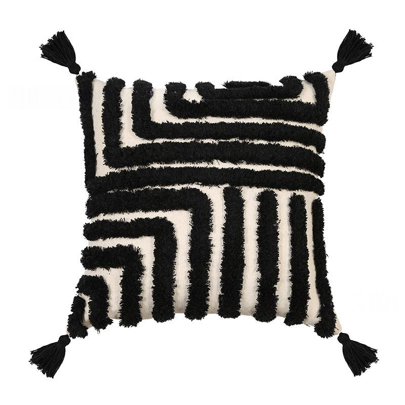 Marokkanischer Kissenbezug mit Geometrie-Muster
