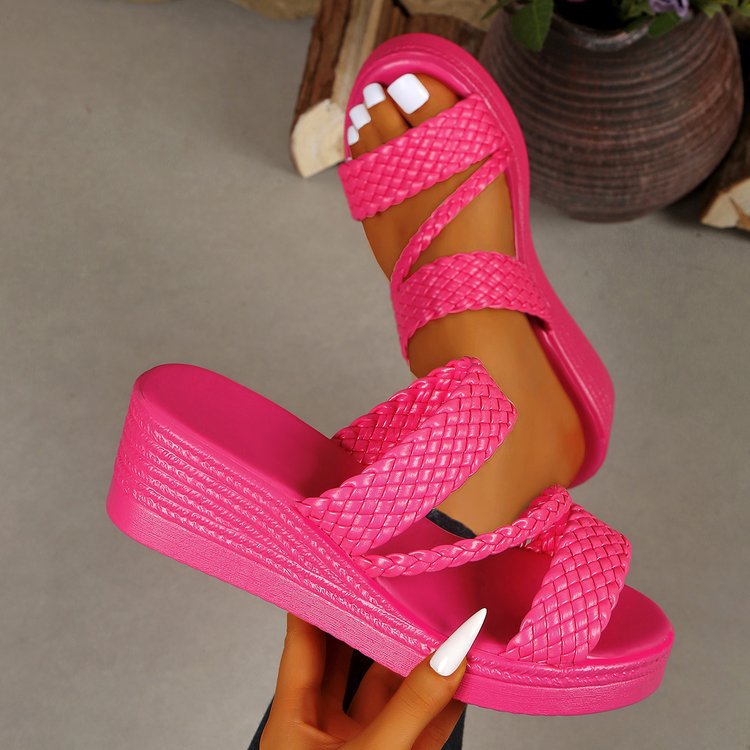 Keile Sandalen mit dicker Sohle