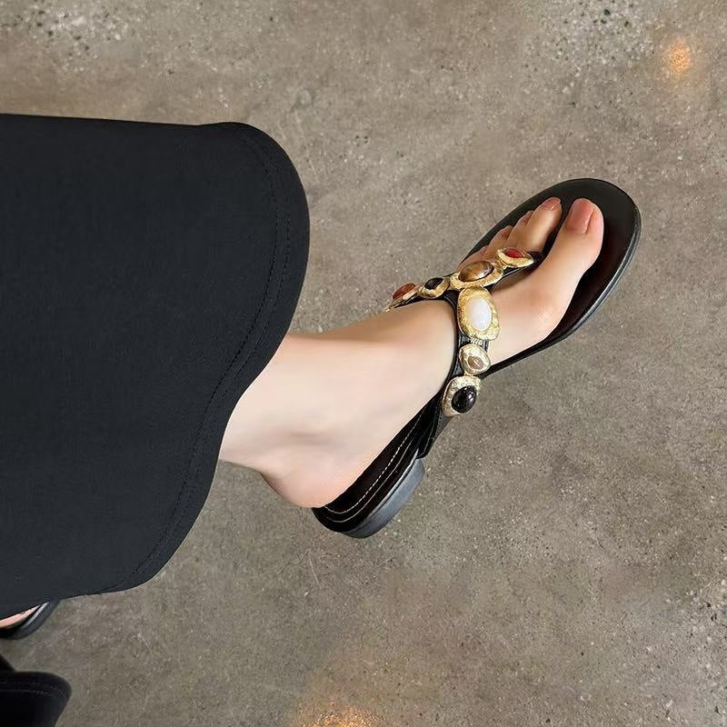 Schwarze runde Zehflache Sandalen – Bild 4 | LuxeStyle