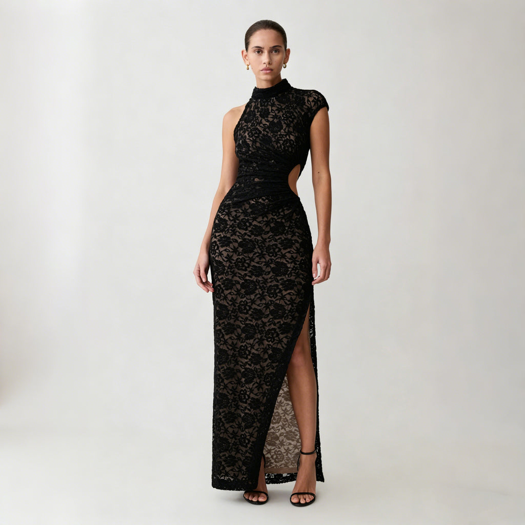 Elegantes Spitzenkleid mit Schlitz