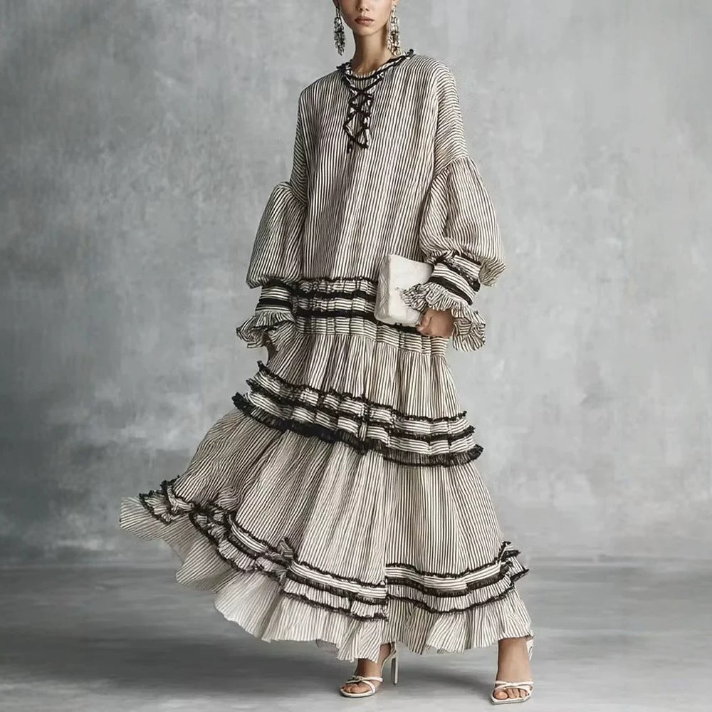 Gestreiftes Kleid