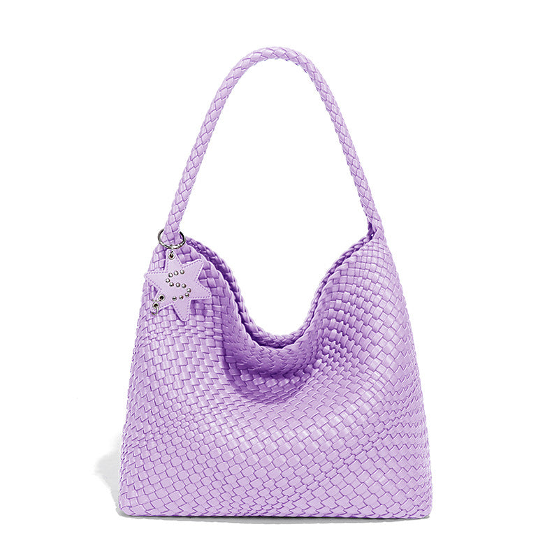 Handgewobene Schultertasche im lässigen Design