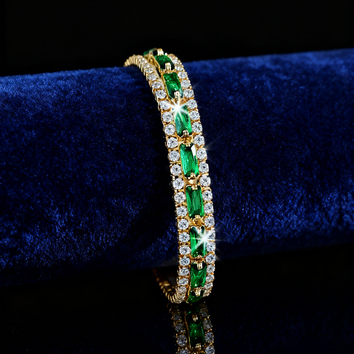 Unisex Armband mit Zirkonia-Kreisen – Bild 2 | LuxeStyle