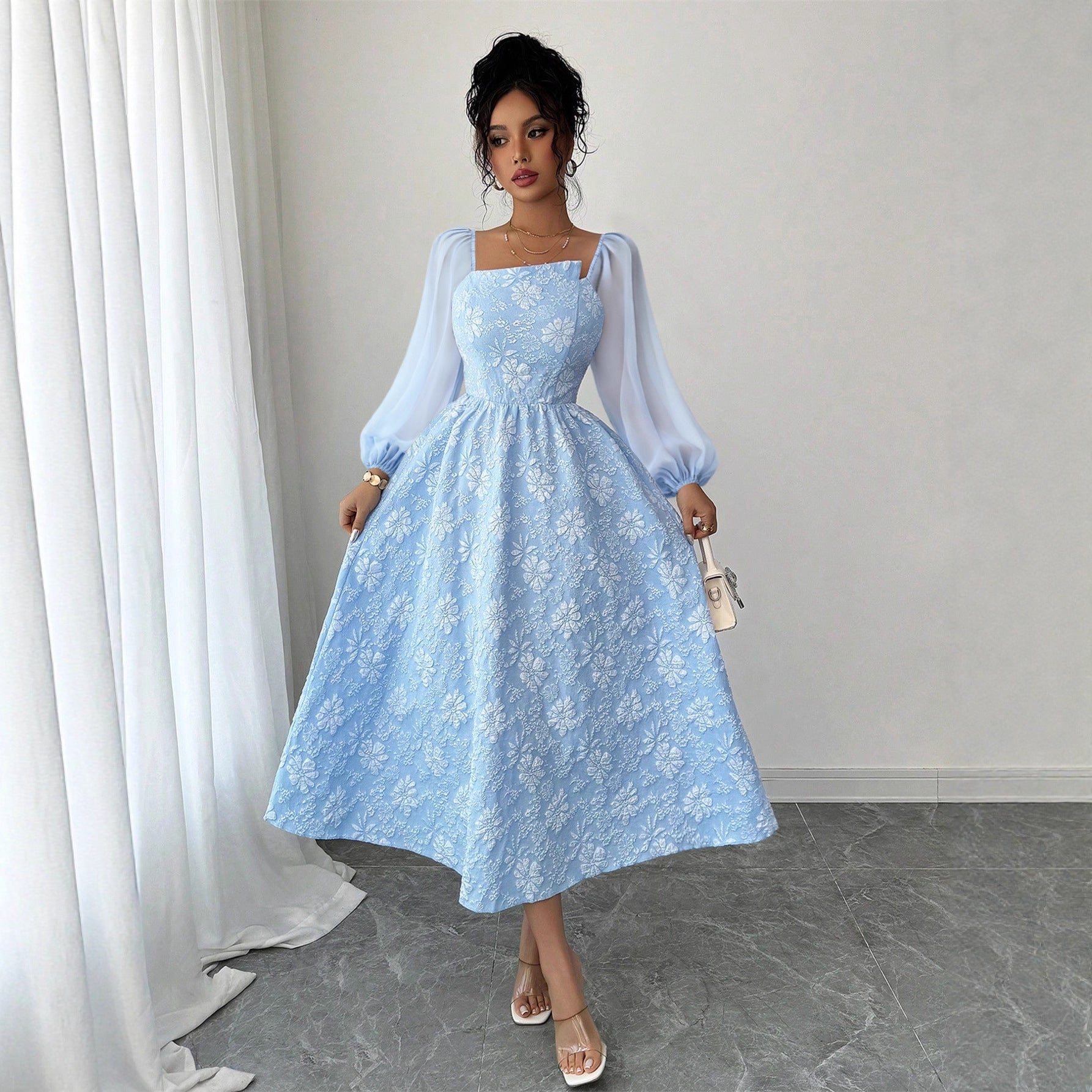 Chiffon-Kleid