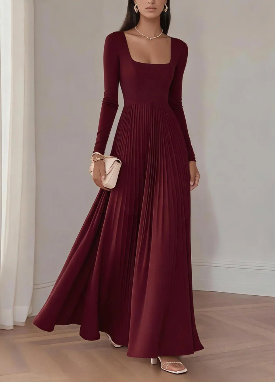 Midi-Kleid mit eckigem Ausschnitt und langen Ärmeln