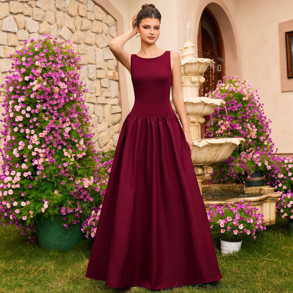 Elegantes Satin-Abendkleid Bordeaux – Bild 5 | LuxeStyle