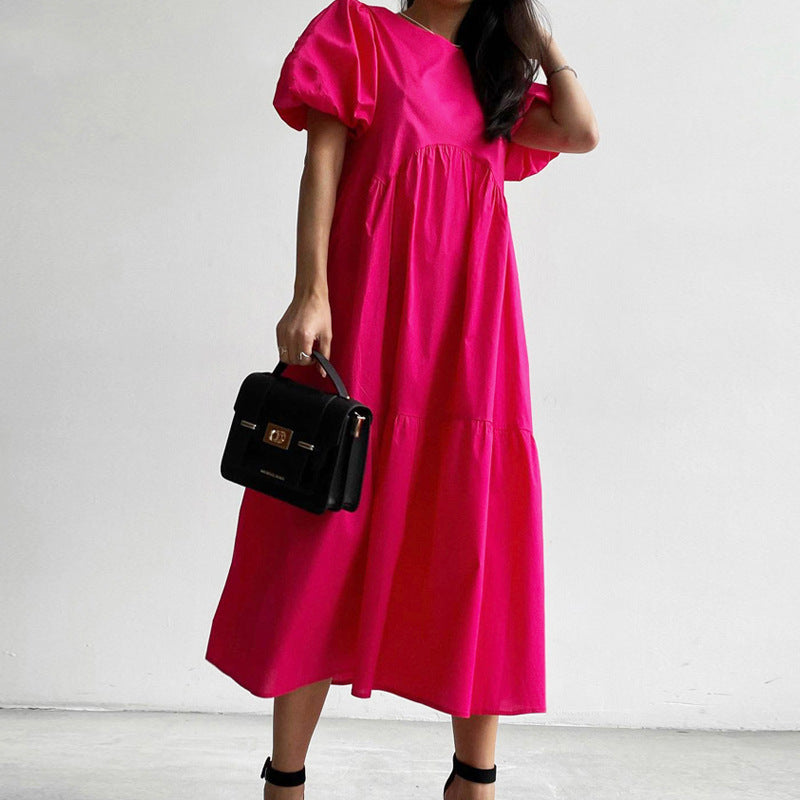 Lässiges ausgestelltes Kleid