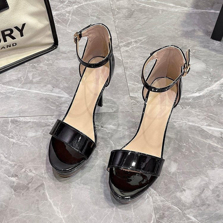 Riemchen-Sandalen mit Chunky-Heel