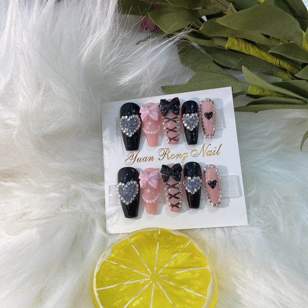 Künstliche Nägel – Schonende Patches – Bild 2 | LuxeStyle