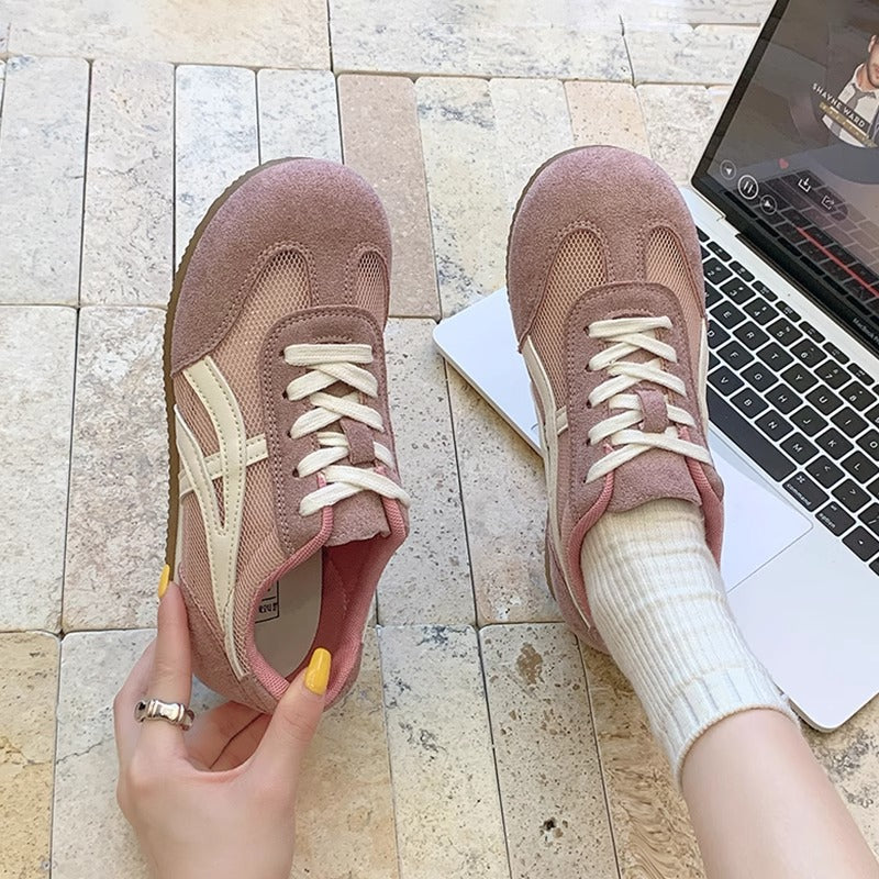 Frauenleder Cortez Schuhe mit atmungsaktivem Mesh