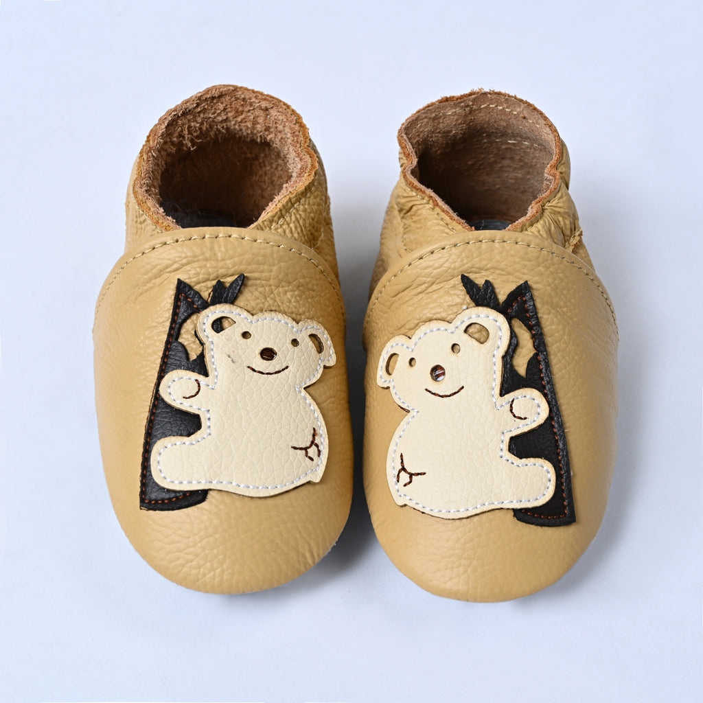 Kleinkinderschuhe mit rutschfester Sohle