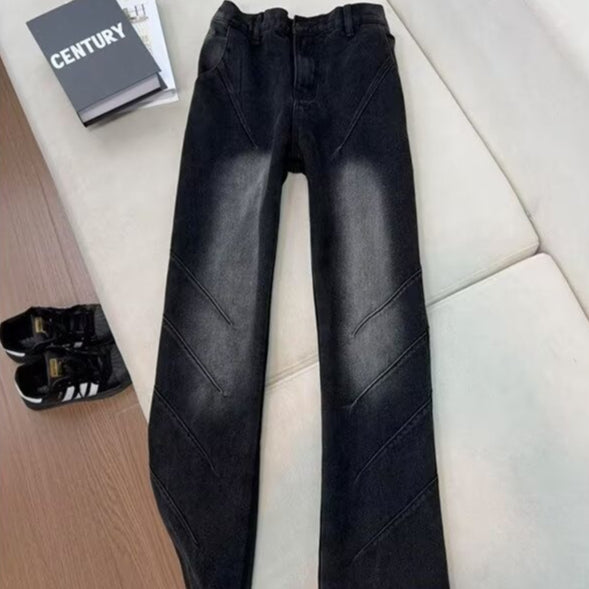 Schlankmachende Capri-Jeans für Damen – Bild 1 | LuxeStyle