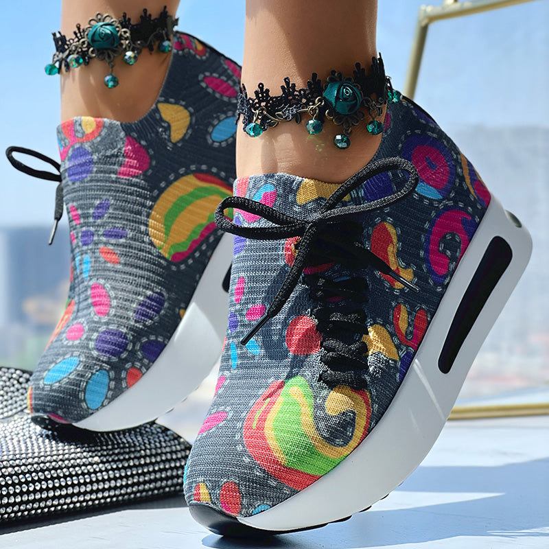 Bequeme Slip-On Sneaker mit Paisley-Print