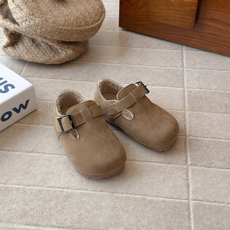 Weiche Schuhe für Mädchen