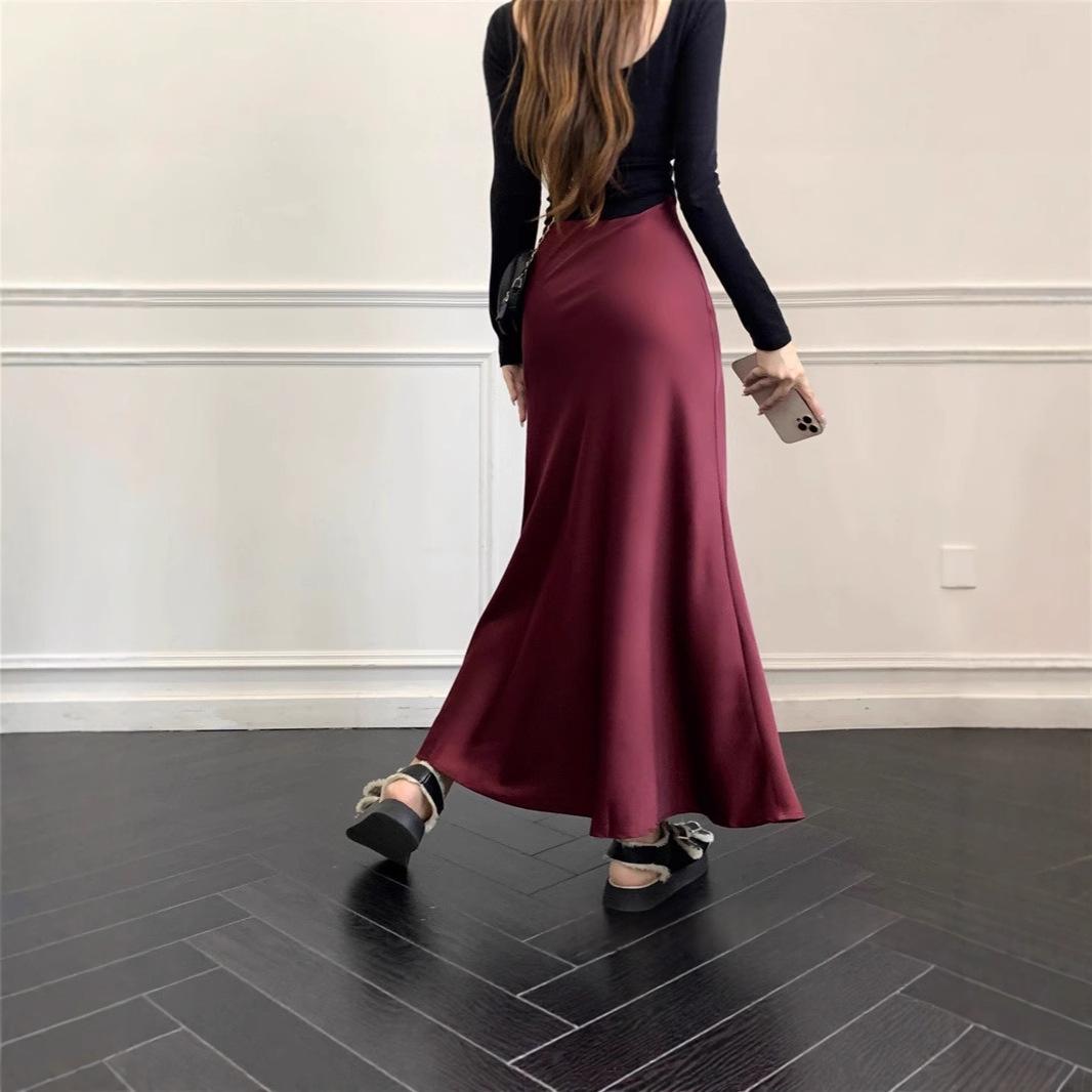 Satin-Mermaid-Rock im französischen Stil – Bild 9 | LuxeStyle