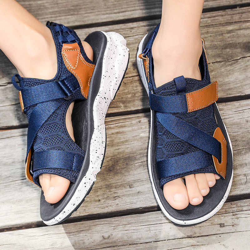 Modische Sandalen für Herren