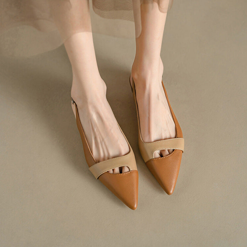 Retro-Pumps mit spitzer Zehe und Fesselriemen | LuxeStyle
