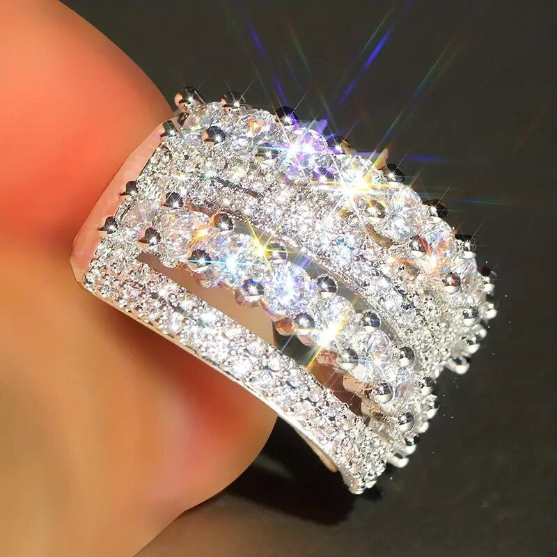 Mehrreihiger Zirkonia-Ring