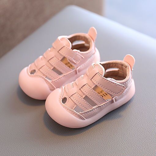 Sommersandalen für Babys und Kleinkinder
