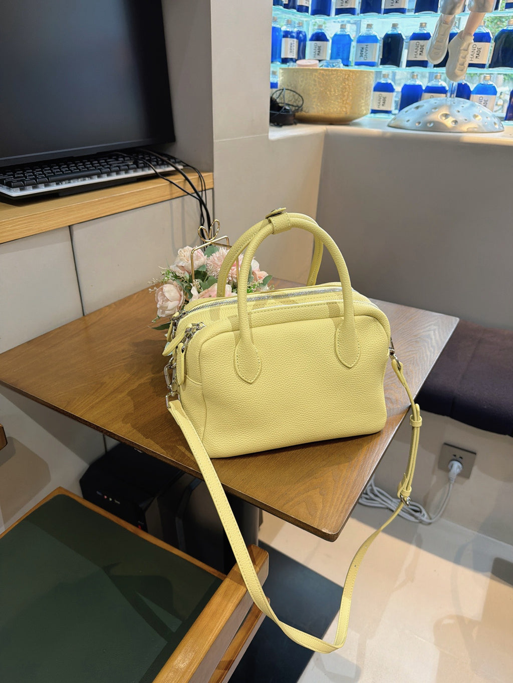 Echtleder Boston-Henkeltasche im Bowling-Stil, Damen – LuxeStyle