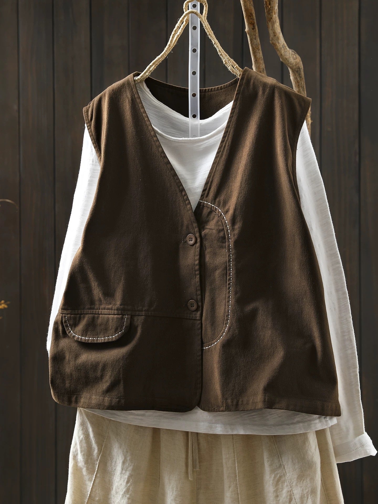 V-Neck Weste aus Baumwoll-Leinen-Mix