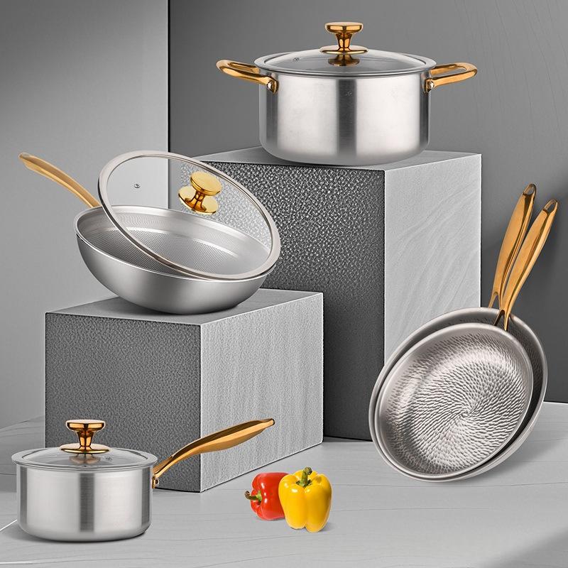 Titan-Kochgeschirr-Set