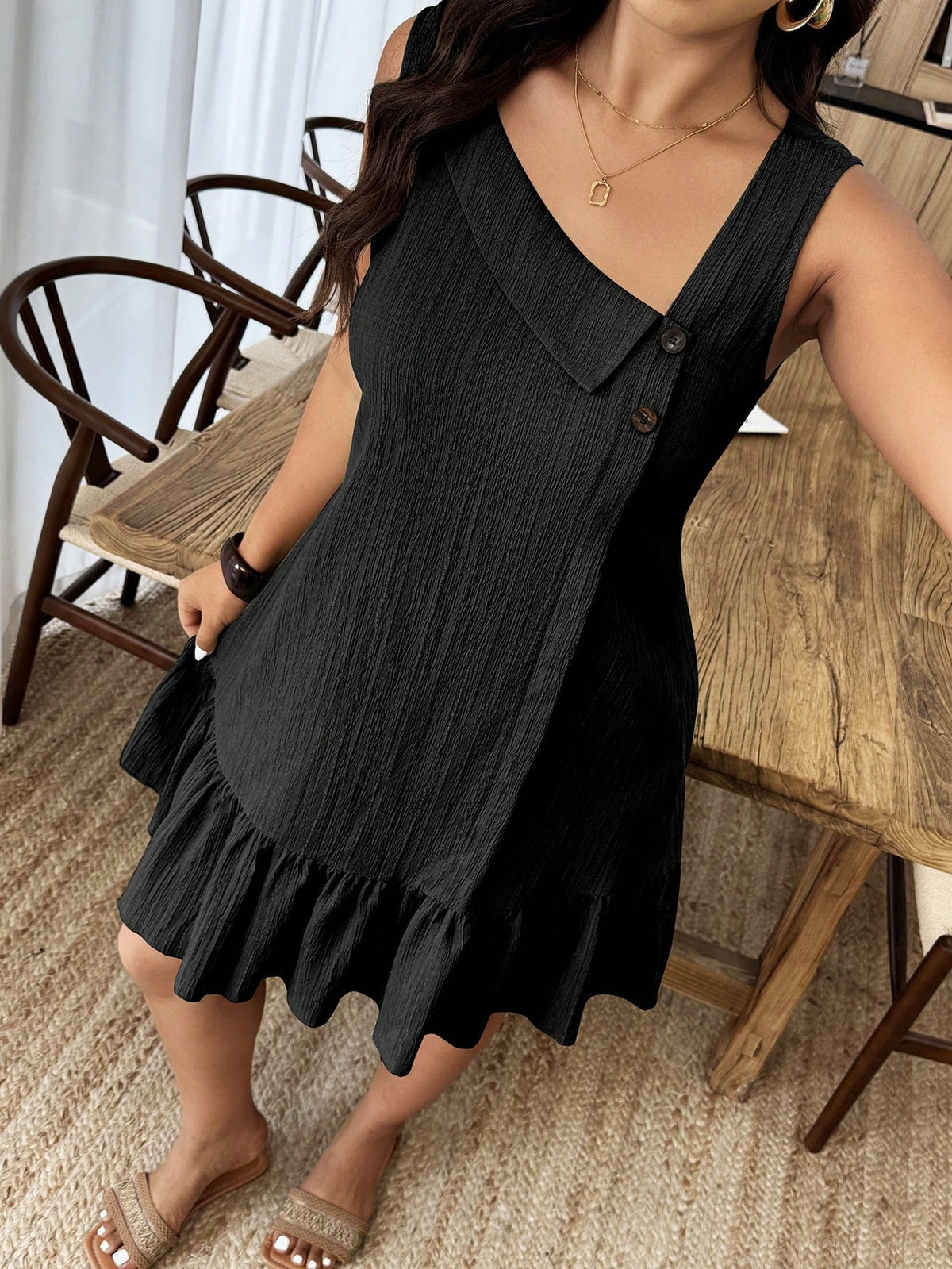 Ärmelloses A-Linien-Volantkleid mit Rüschen – Bild 3 | LuxeStyle